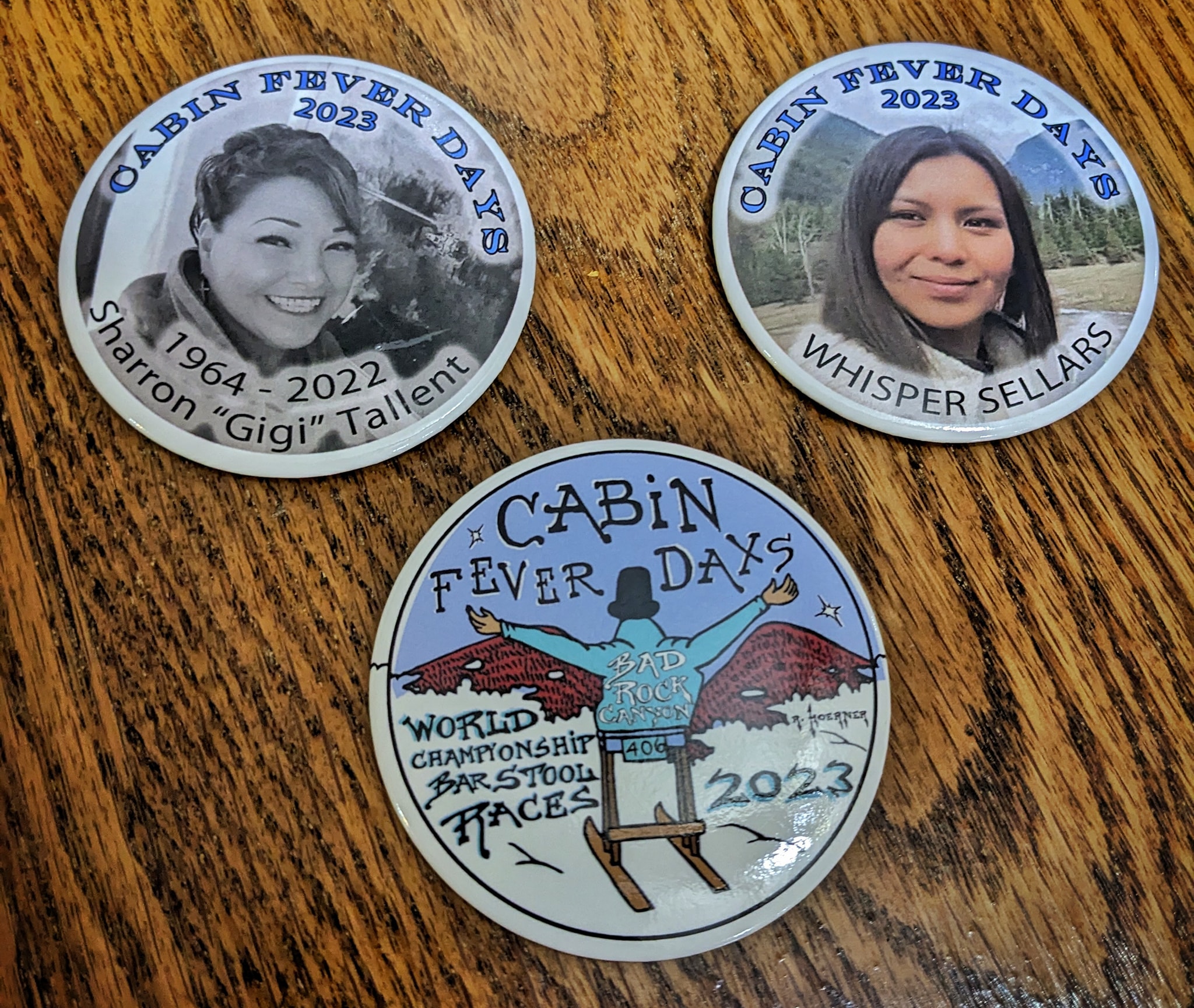 2023 Cabin Fever Days Buttons